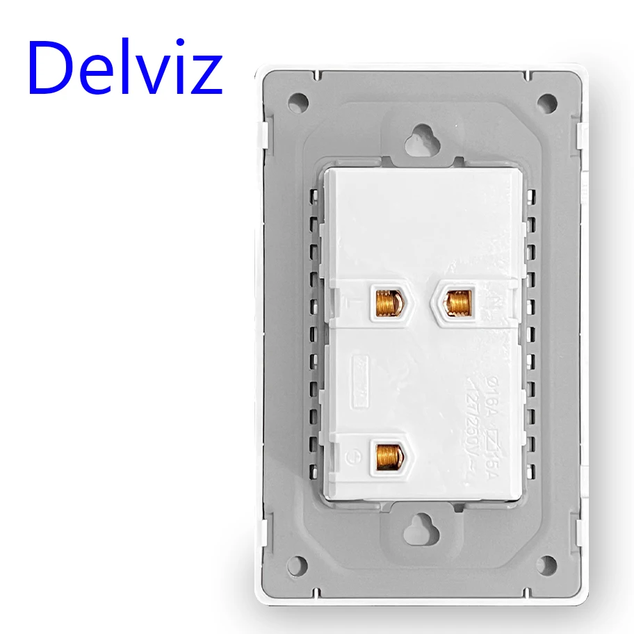 مقبس متعدد الاستخدامات من ديلف - مراجعة Outdoor Power Outlet وسعره